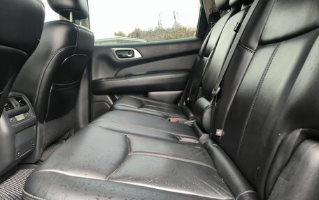 Nissan Pathfinder, 2015 год, 1 590 000 рублей, 17 фотография
