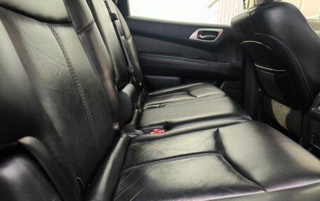 Nissan Pathfinder, 2015 год, 1 590 000 рублей, 16 фотография