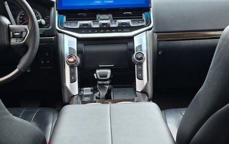 Toyota Land Cruiser 200, 2014 год, 6 400 000 рублей, 13 фотография