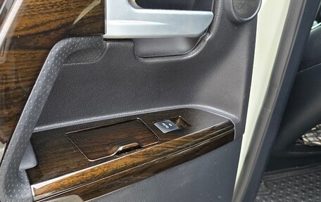 Toyota Land Cruiser 200, 2014 год, 6 400 000 рублей, 15 фотография