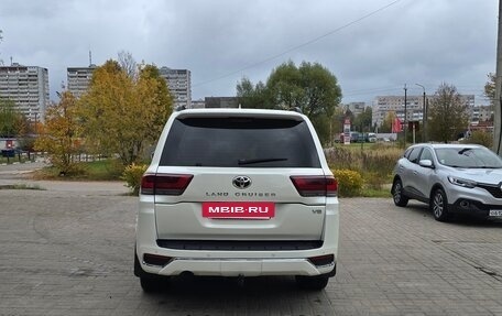 Toyota Land Cruiser 200, 2014 год, 6 400 000 рублей, 10 фотография