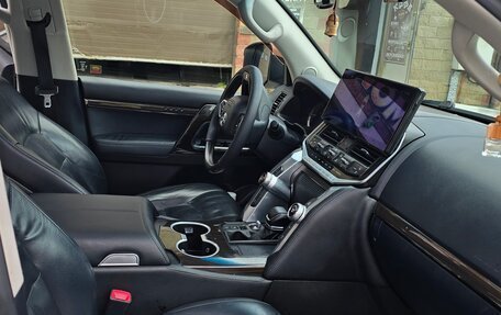 Toyota Land Cruiser 200, 2014 год, 6 400 000 рублей, 19 фотография