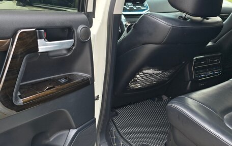 Toyota Land Cruiser 200, 2014 год, 6 400 000 рублей, 18 фотография