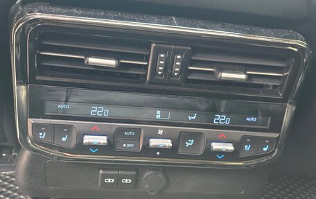 Toyota Land Cruiser 200, 2014 год, 6 400 000 рублей, 23 фотография