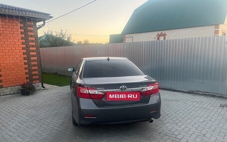 Toyota Camry, 2013 год, 1 350 000 рублей, 2 фотография