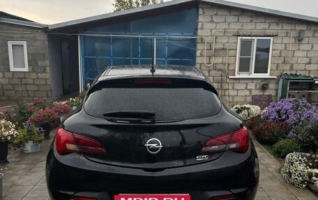 Opel Astra J, 2014 год, 950 000 рублей, 2 фотография