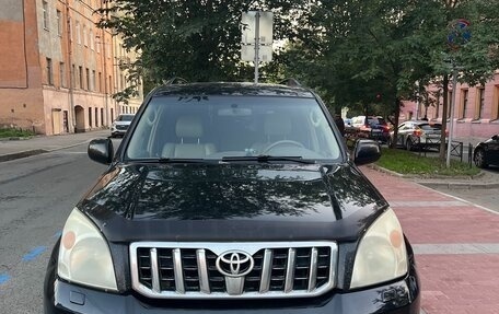 Toyota Land Cruiser Prado 120 рестайлинг, 2007 год, 1 420 000 рублей, 2 фотография