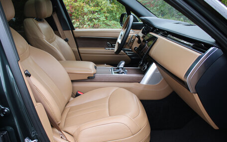 Land Rover Range Rover IV рестайлинг, 2022 год, 15 500 000 рублей, 9 фотография