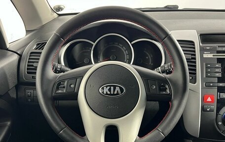 KIA Venga I, 2013 год, 870 000 рублей, 10 фотография