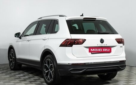 Volkswagen Tiguan II, 2021 год, 3 560 898 рублей, 7 фотография