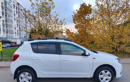 Renault Sandero II рестайлинг, 2015 год, 700 000 рублей, 4 фотография