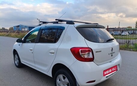 Renault Sandero II рестайлинг, 2015 год, 700 000 рублей, 7 фотография