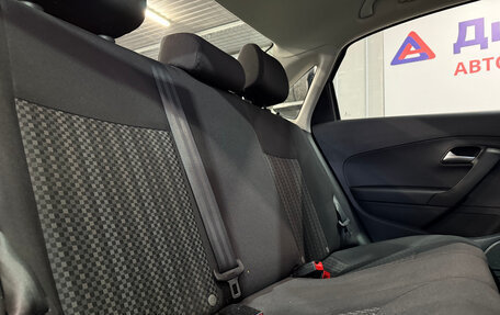 Volkswagen Polo VI (EU Market), 2015 год, 677 300 рублей, 13 фотография