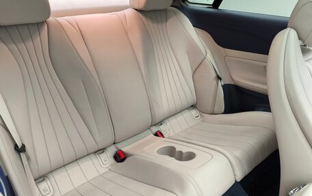 Mercedes-Benz E-Класс, 2019 год, 3 950 000 рублей, 19 фотография