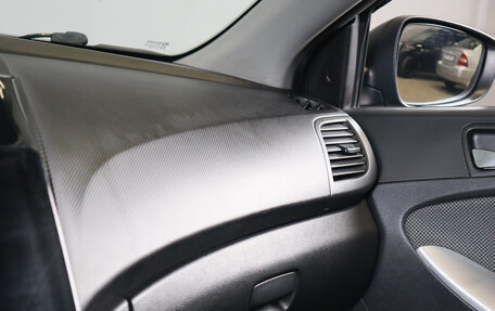 Hyundai Solaris II рестайлинг, 2011 год, 819 000 рублей, 11 фотография