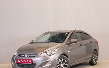 Hyundai Solaris II рестайлинг, 2011 год, 819 000 рублей, 2 фотография