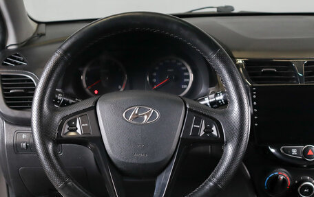 Hyundai Solaris II рестайлинг, 2011 год, 819 000 рублей, 13 фотография