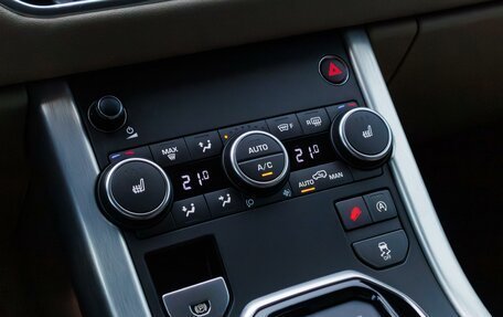 Land Rover Range Rover Evoque I, 2017 год, 2 299 000 рублей, 19 фотография