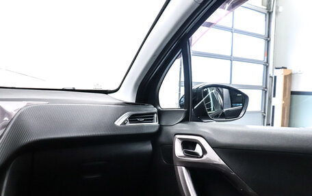 Peugeot 2008 II, 2014 год, 880 000 рублей, 17 фотография