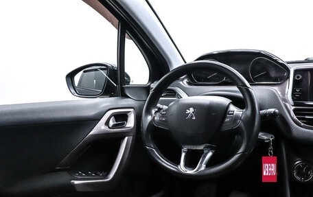 Peugeot 2008 II, 2014 год, 880 000 рублей, 15 фотография