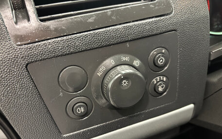 Opel Zafira B, 2010 год, 690 000 рублей, 19 фотография