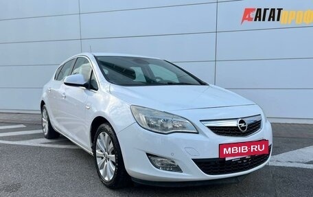Opel Astra J, 2009 год, 480 000 рублей, 2 фотография