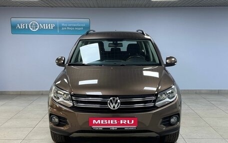 Volkswagen Tiguan I, 2015 год, 1 943 000 рублей, 2 фотография