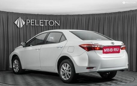 Toyota Corolla, 2015 год, 1 570 000 рублей, 4 фотография