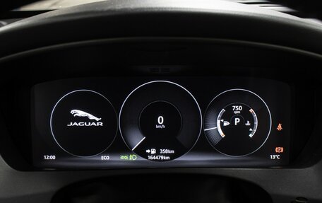 Jaguar F-Pace, 2017 год, 2 198 000 рублей, 13 фотография