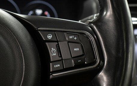 Jaguar F-Pace, 2017 год, 2 198 000 рублей, 24 фотография