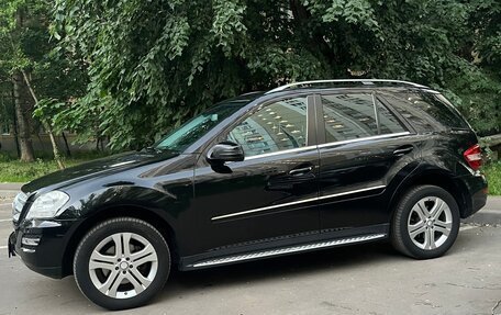 Mercedes-Benz M-Класс, 2011 год, 2 290 000 рублей, 4 фотография
