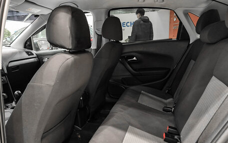 Volkswagen Polo VI (EU Market), 2015 год, 750 000 рублей, 16 фотография