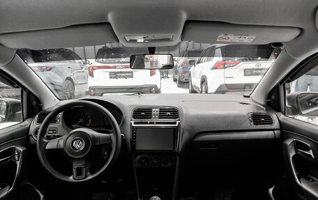 Volkswagen Polo VI (EU Market), 2015 год, 750 000 рублей, 18 фотография