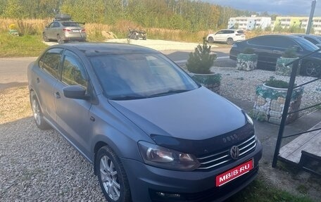 Volkswagen Polo VI (EU Market), 2011 год, 450 000 рублей, 1 фотография