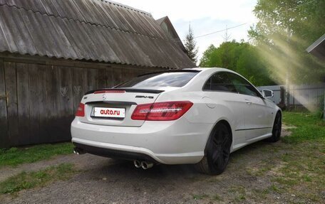 Mercedes-Benz E-Класс, 2012 год, 1 850 000 рублей, 8 фотография