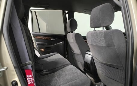 Toyota Land Cruiser Prado 120 рестайлинг, 2008 год, 1 650 000 рублей, 14 фотография