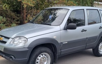 Chevrolet Niva I рестайлинг, 2014 год, 510 000 рублей, 1 фотография