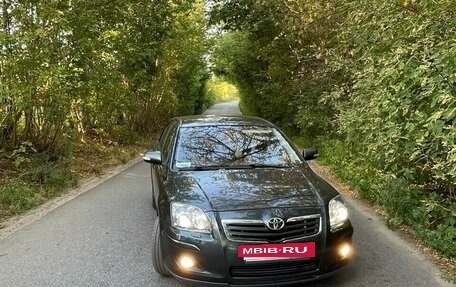 Toyota Avensis III рестайлинг, 2007 год, 850 000 рублей, 2 фотография
