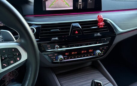 BMW 5 серия, 2019 год, 5 300 000 рублей, 9 фотография