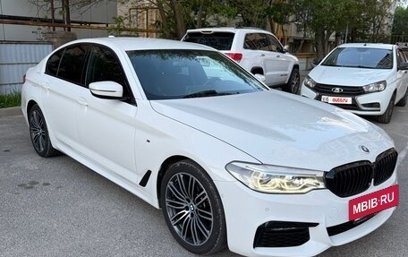 BMW 5 серия, 2019 год, 5 300 000 рублей, 2 фотография