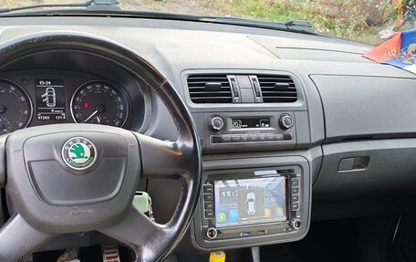 Skoda Fabia II, 2012 год, 600 000 рублей, 6 фотография