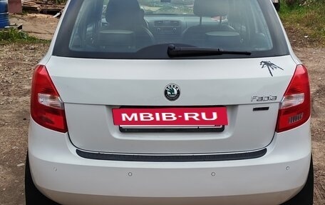 Skoda Fabia II, 2012 год, 600 000 рублей, 4 фотография