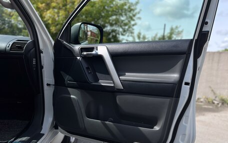 Toyota Land Cruiser Prado 150 рестайлинг 2, 2012 год, 3 650 000 рублей, 18 фотография