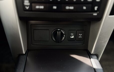 Toyota Land Cruiser Prado 150 рестайлинг 2, 2012 год, 3 650 000 рублей, 25 фотография