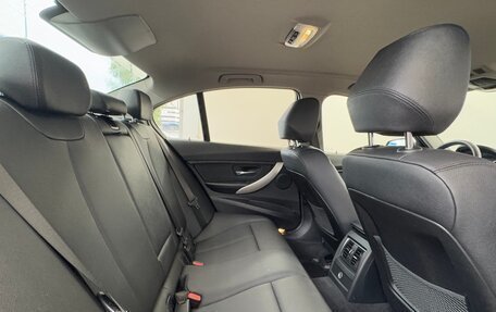 BMW 3 серия, 2016 год, 1 720 000 рублей, 15 фотография