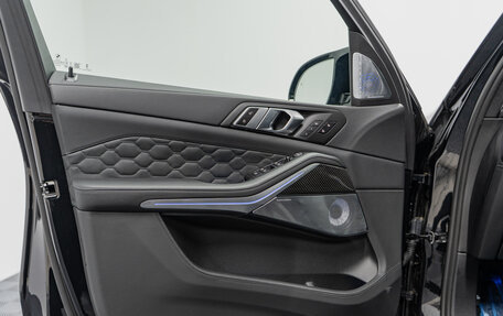 BMW X5 M, 2025 год, 22 490 000 рублей, 32 фотография