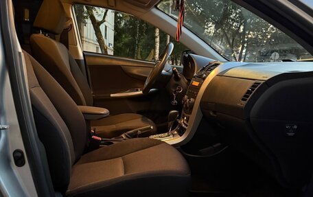 Toyota Corolla, 2011 год, 925 000 рублей, 11 фотография