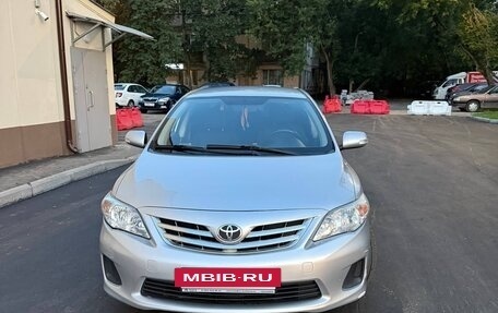 Toyota Corolla, 2011 год, 925 000 рублей, 2 фотография