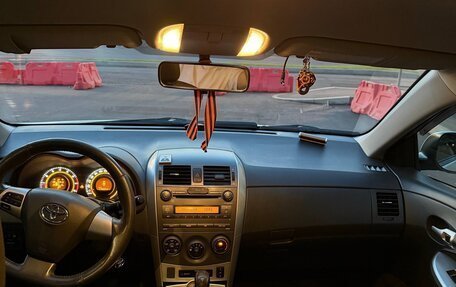 Toyota Corolla, 2011 год, 925 000 рублей, 15 фотография