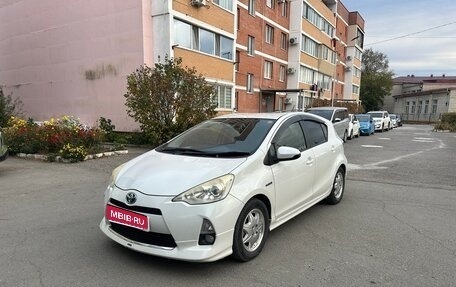 Toyota Aqua I, 2013 год, 760 000 рублей, 1 фотография